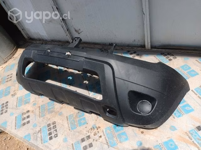 Parachoques delantero Renault Duster con Detalle