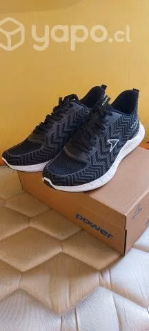 Zapatillas deportivas marca POWER