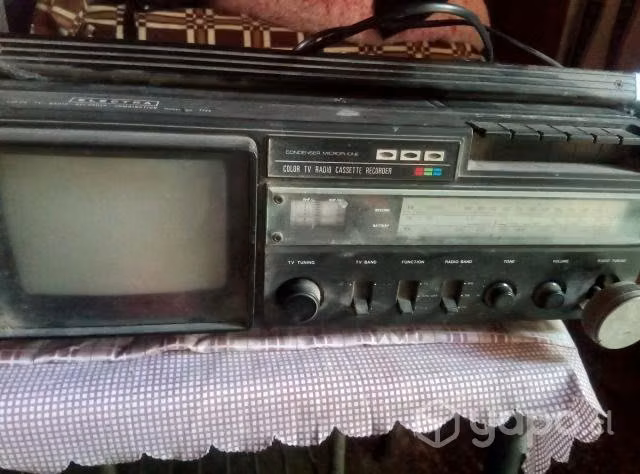 Radio antigua tres en uno