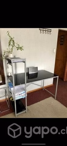 Escritorio buenas condiciones en $60.000 - Imagen 2