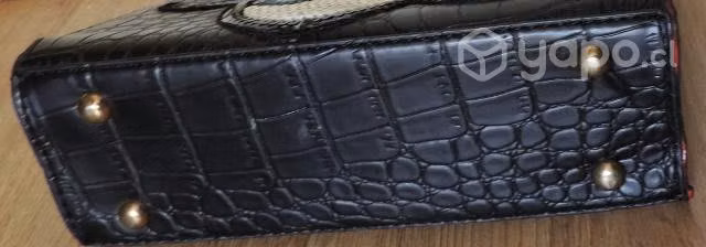 Cartera Reptil Negra con Aplicaciones Mostacillas - Imagen 4