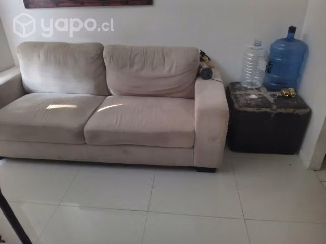 sillón y varias cosas más