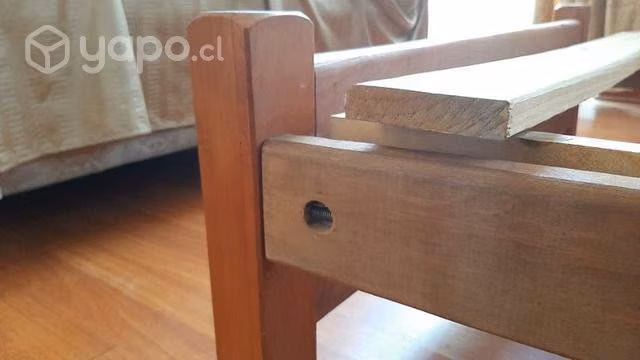 Cama plaza y media de raulí