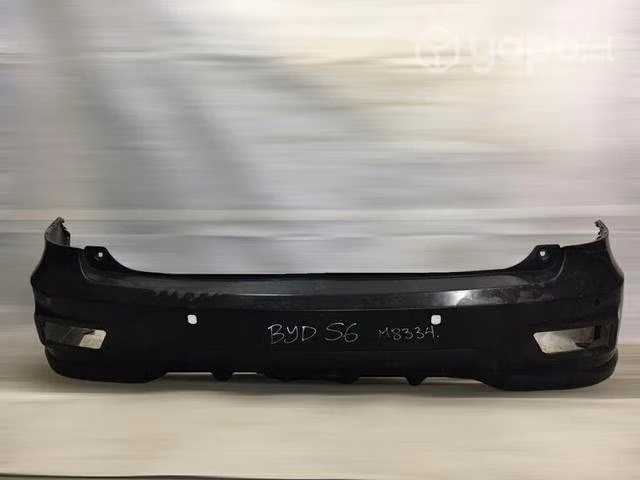 Parachoque trasero byd s6