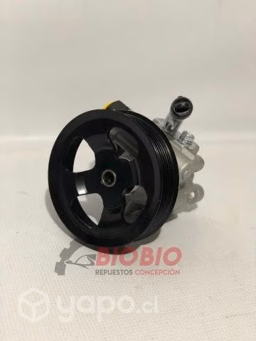 Bomba direccion hidraulica toyota hilux revo