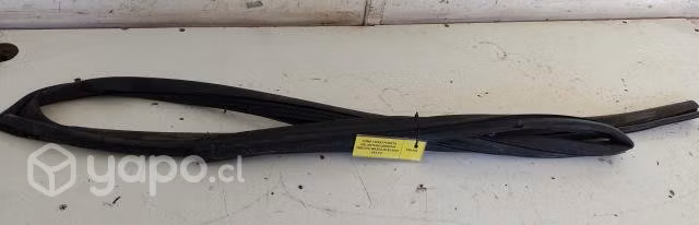 Goma Vidrio Pta Del Der (MBC059) Mazda BT50 2019