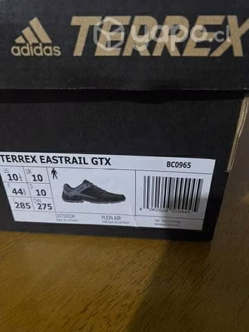 zapatillas Adidas, poco uso y buen estado