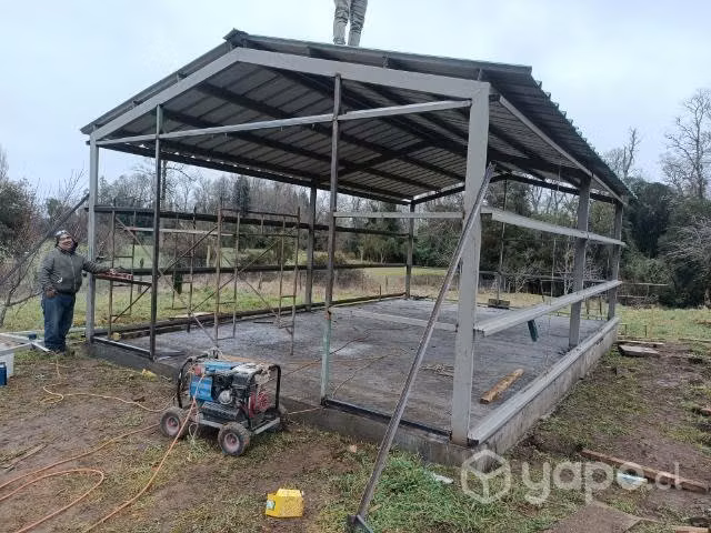 Galpón instalado llave en mano 10x12