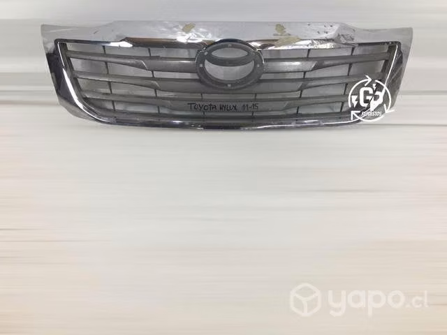 Máscara Toyota Hilux 2011-2015