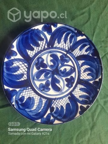 Plato decorativo azul