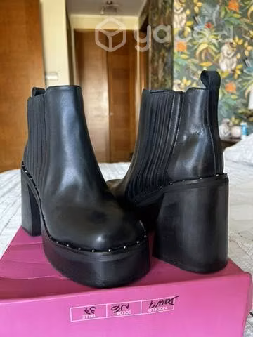 Botines negros