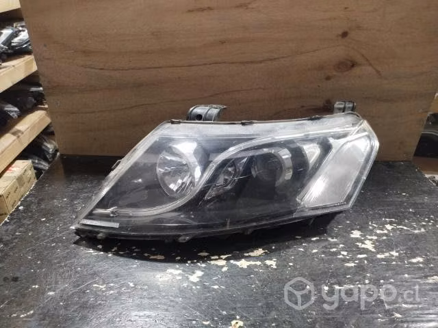 Óptico máhindra xuv500 izquierdo /m01nj2