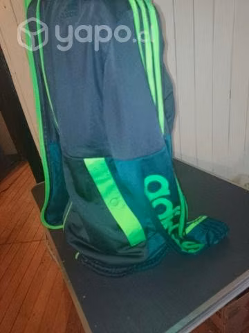 Poleron Adidas original talla M