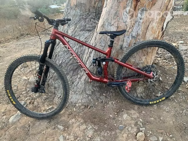 Bicicleta enduro