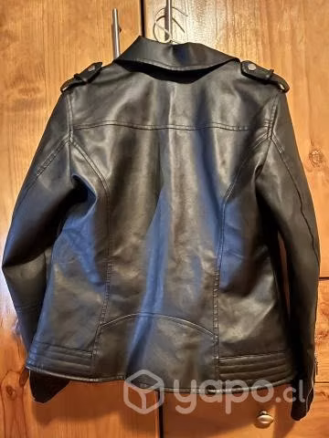 Chaqueta en excelente estado