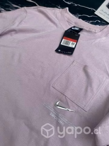 Polera Crop Nike Swoosh