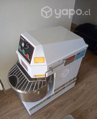 Amasadora Maigas 8 k