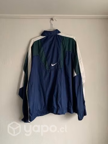 Cortaviento Nike