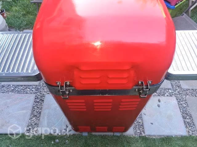 Linda parrilla retro a gas