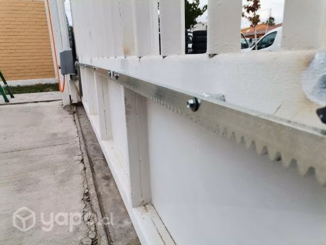 Portón eléctrico, motor para portón