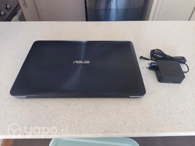 Notebook ASUS X556UQ usado (con SSD incluida)