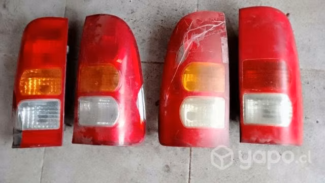 TOYOYA Hi Lux 06 /11 Luces traseras
