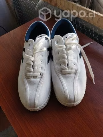Tretorn NUEVAS blancas de USA - Imagen 4