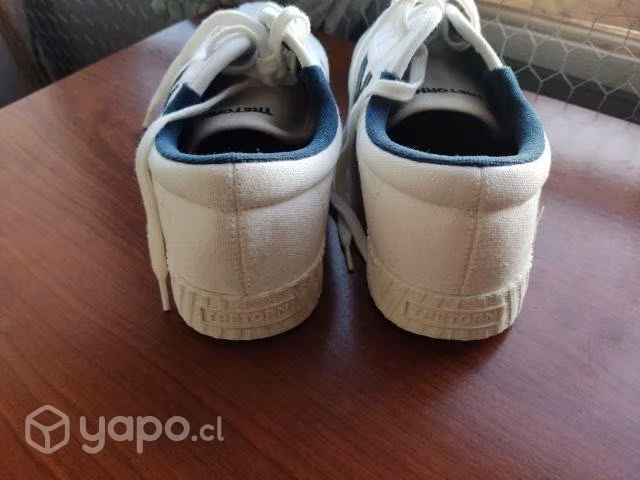 Tretorn NUEVAS blancas de USA - Imagen 2