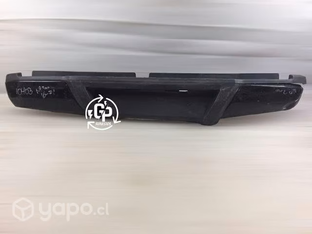 Parachoque Trasero Nissan NP