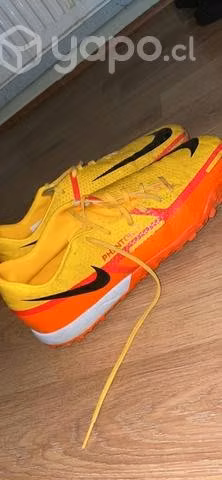 Zapatillas de fútbol Panthom