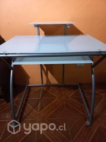 Escritorio de vidrio - Imagen 2