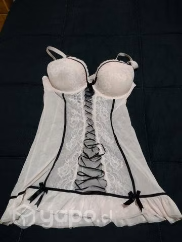 Ropa en excelente estado - Imagen 2