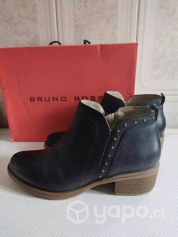 Lindos zapatos bruno rossi de cuero nueva