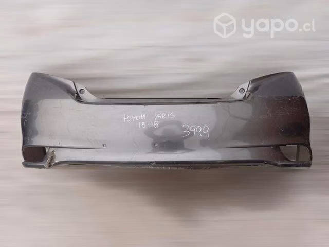 Parachoque trasero Toyota Yaris 2015 2018