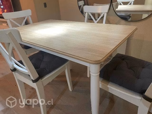 Juego comedor 4 sillas 130x 80 cms
