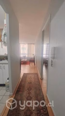 Departamento a pasos de metro Santa Lucia - Imagen 2