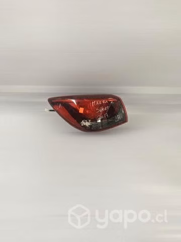 Foco trasero Lh Mazda 2 sport 2017 acf