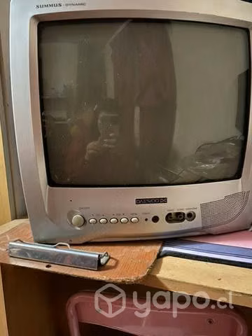 Televisor daewo 25 pulgadas (aprox)