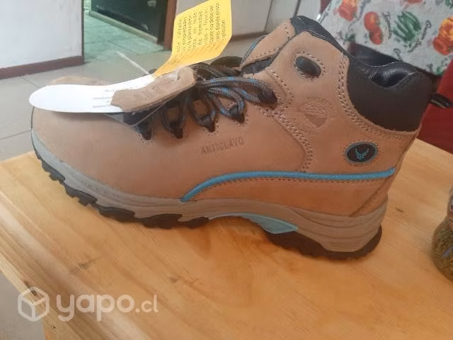 Zapatos de seguridad nuevos Nro 38
