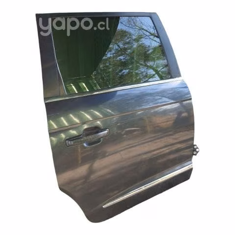 Puerta ssangyong stavic 2014 trasera derecha
