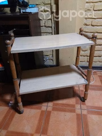Mueble multiuso con ruedas