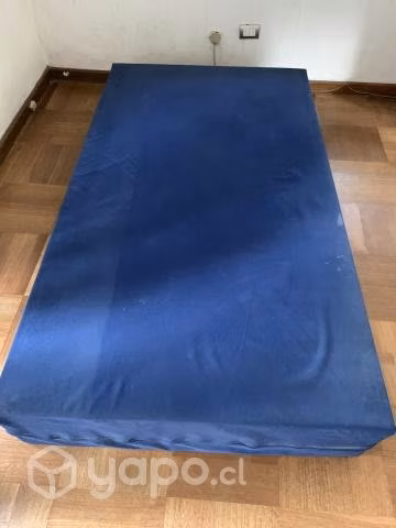 Base de cama 1.5 plazas Material :espuma de alta