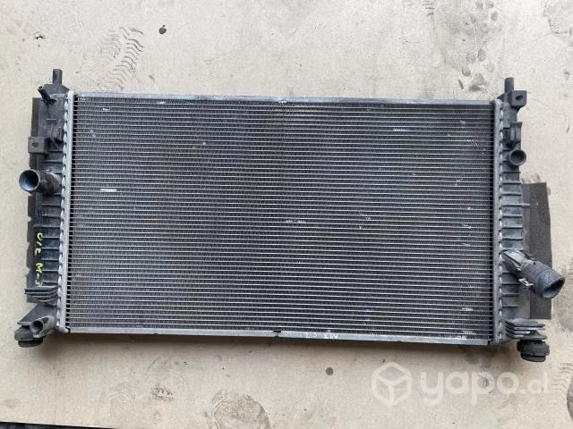 Radiador de agua mazda 3 2012 0