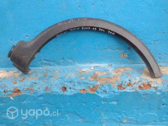 Moldura del der Suzuki SX