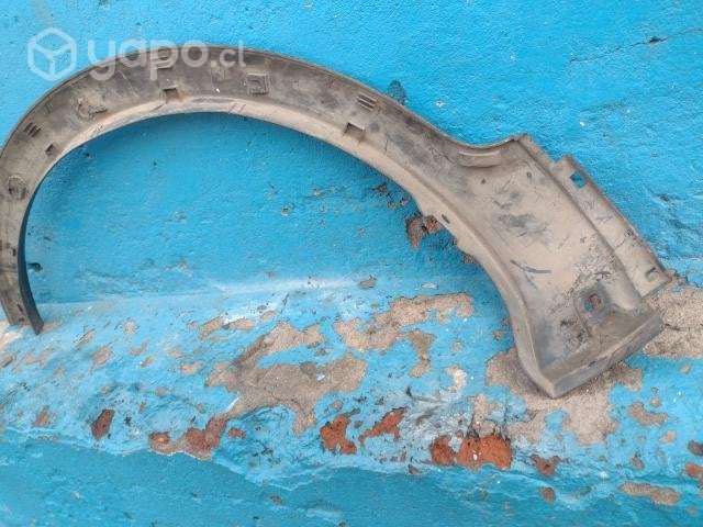 Moldura del der Suzuki SX - Imagen 6