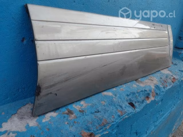 Moldura de puerta del der Subaru legacy outback 99