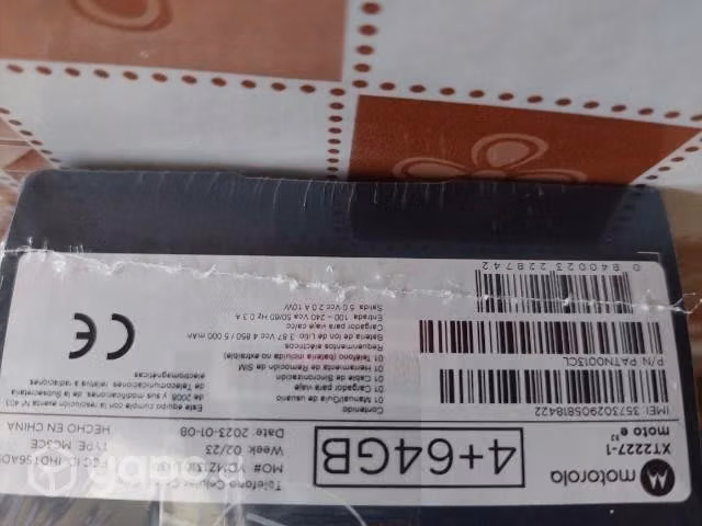 Moto e 32