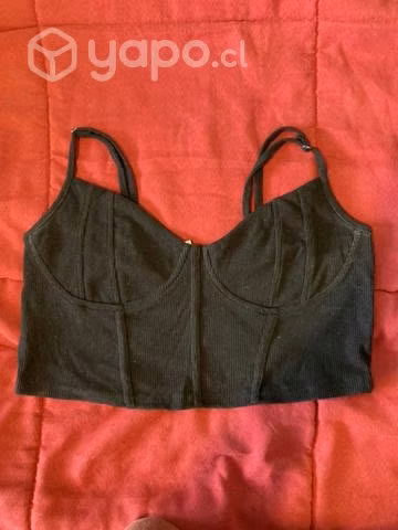 Ropa en buen estado - Imagen 3