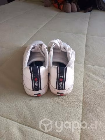 Zapatilla marca Tomy Hilfiger