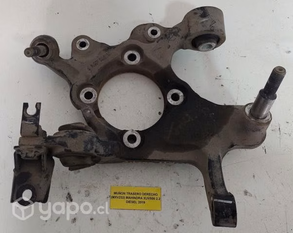 Muñón Trasero Derecho (MXV232) Mahindra XUV500 2.2